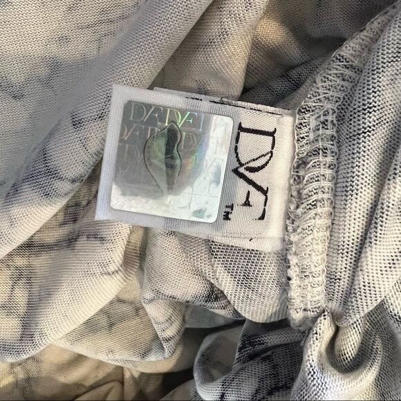 Diane Von Furstenburg Parker Sheath Silk Jersey Dress 4 - Picture 7 of 9